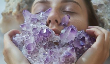 Ce cristale sunt potrivite pentru echilibrarea chakrei plexului solar?